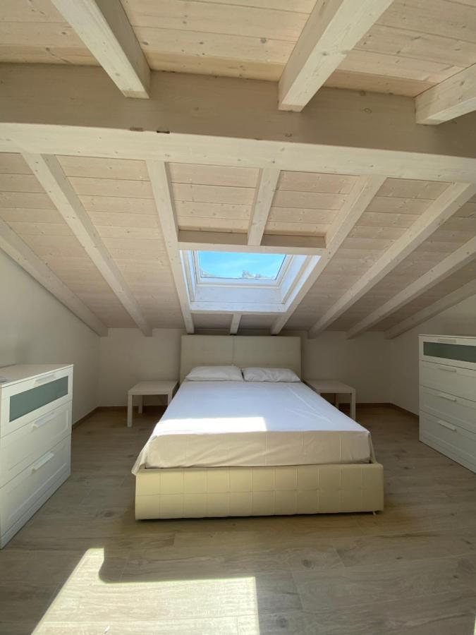 Around Lago Maggiore Apartments Reno Di Leggiuno Exterior photo
